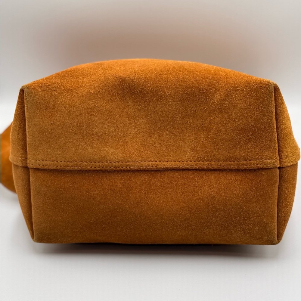 Madewell Suede Essential Bucket Tote - Picture 5 of 7